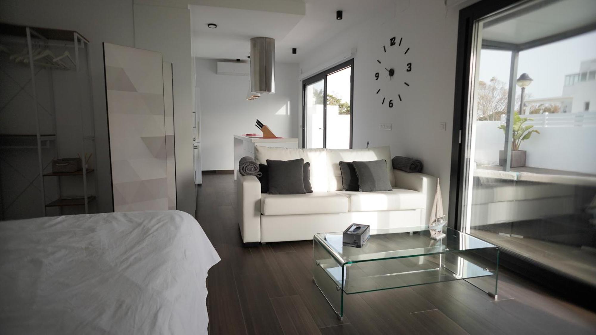 Villa Anyway Conil Un Lujo Frente Al Mar كونيل ذي لا فرونتيرا المظهر الخارجي الصورة